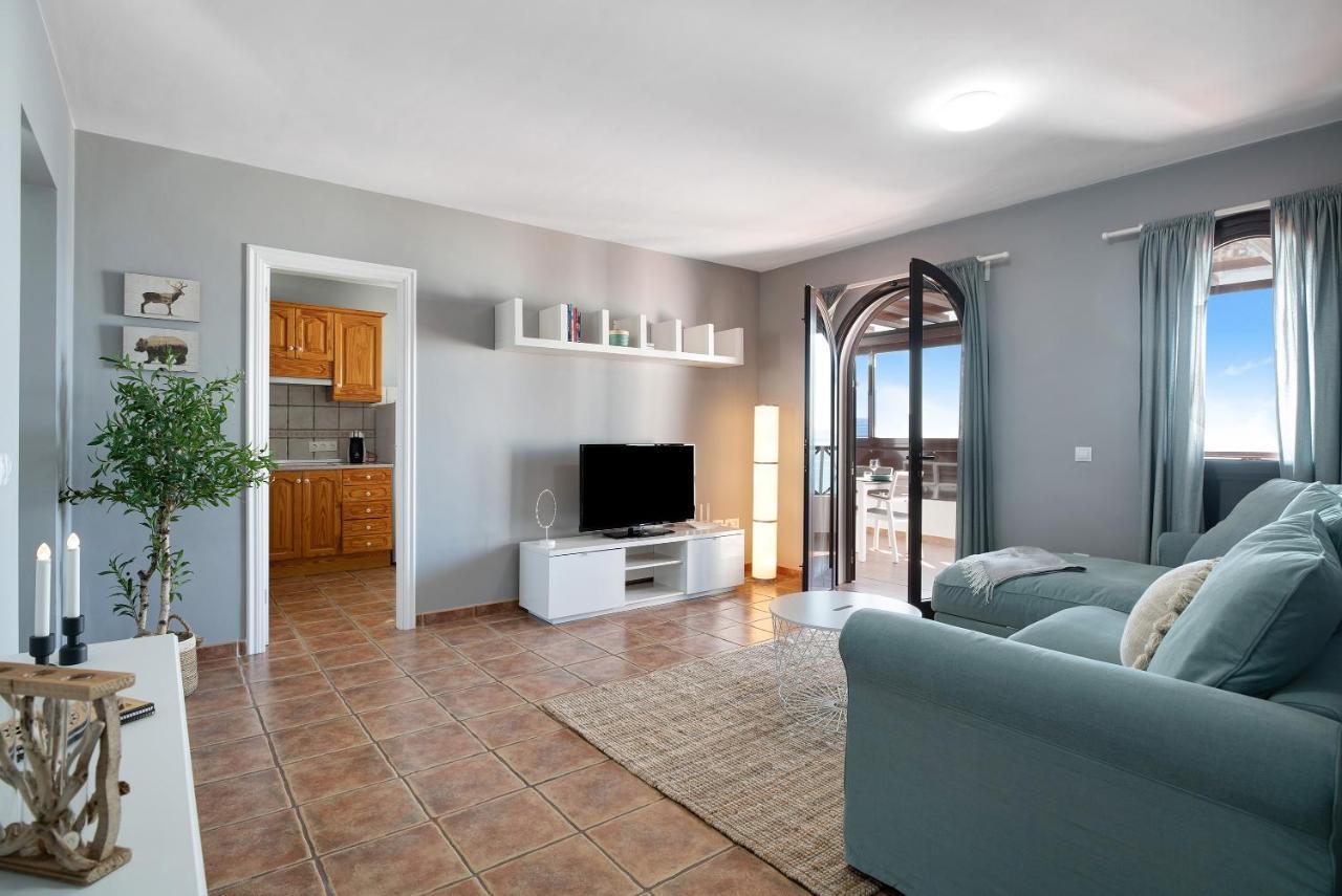 Apartamentos La Estrella III Playa Blanca  Zewnętrze zdjęcie